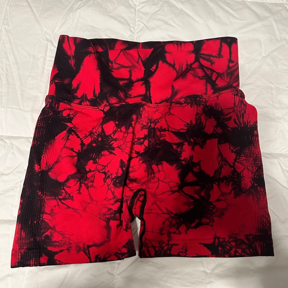Booty scrunch shorts